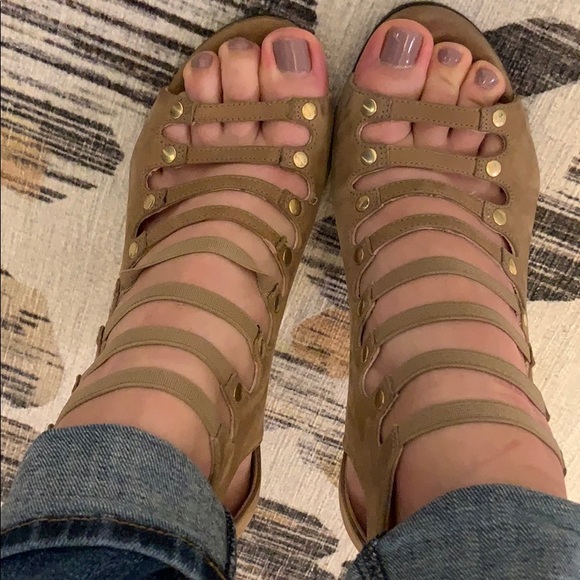 Stuart Weitzman 36 6 stiletto tan gold booties heels - Picture 8 of 9